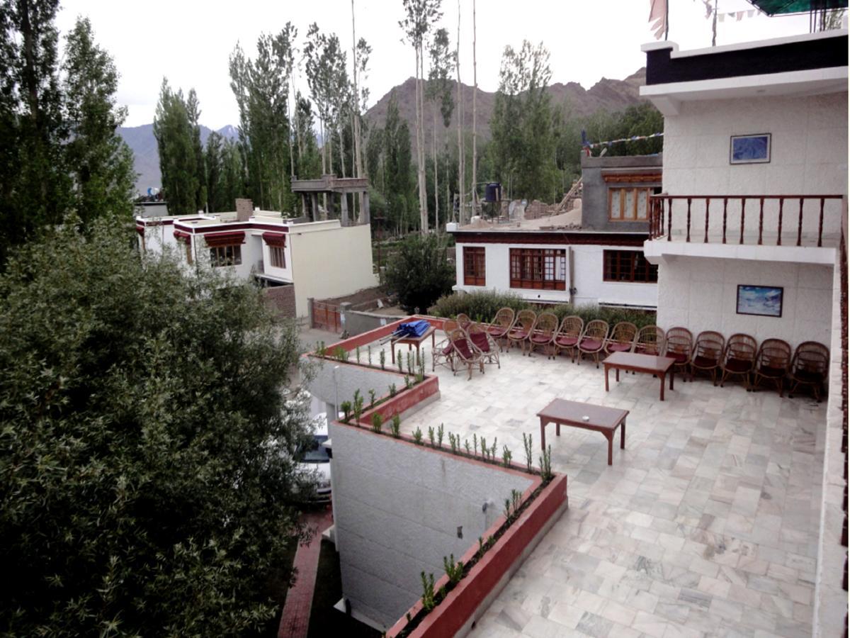 Hotel Holiday Ladakh Leh Exterior photo