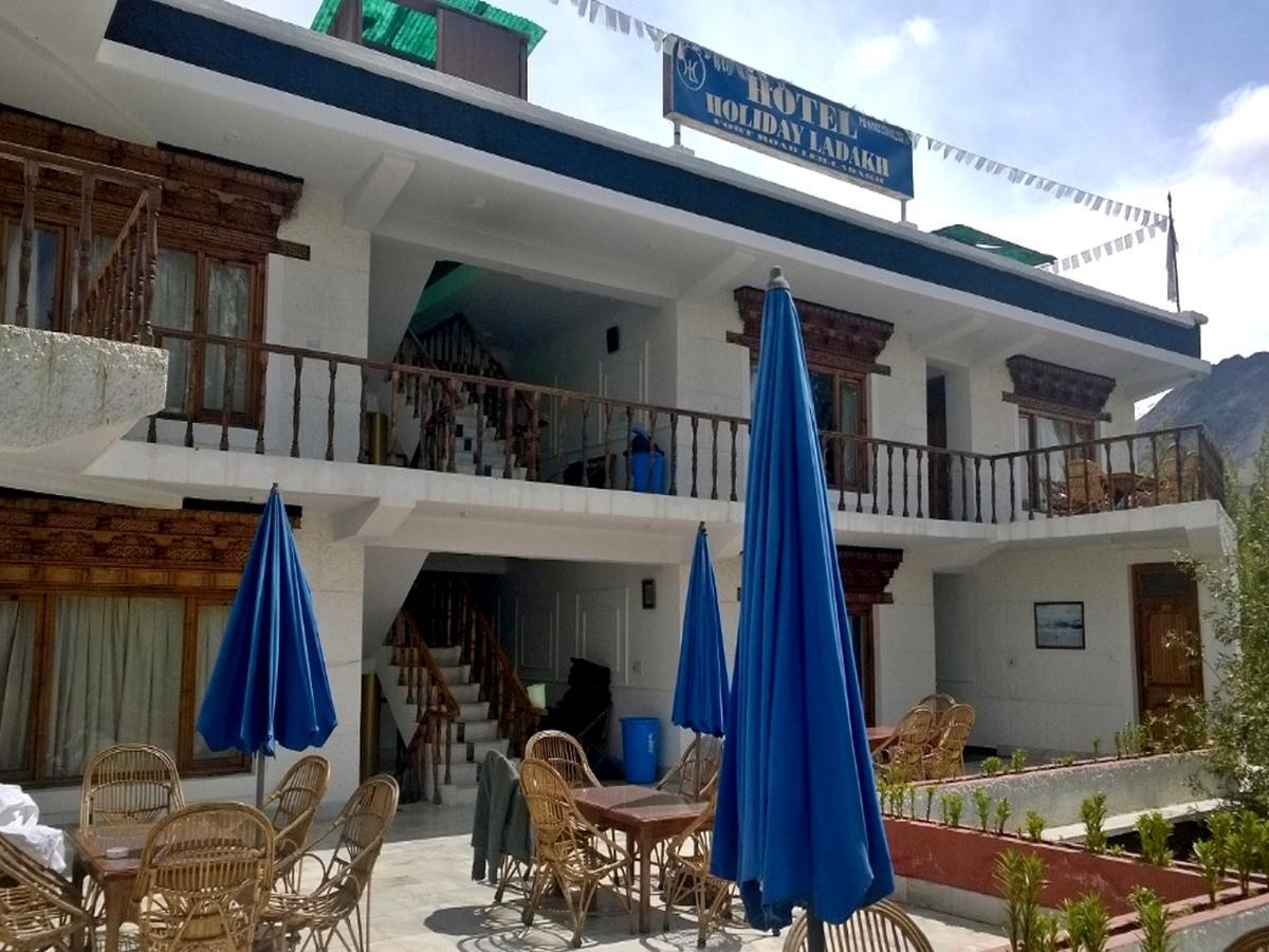 Hotel Holiday Ladakh Leh Exterior photo